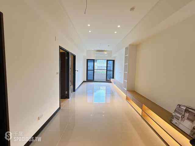 Banqiao - 220, Taiwan, New Taipei City, Banqiao District, 三民路二段XXX號 01