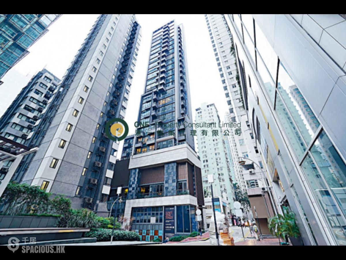 Wan Chai - Eight Star Street 01