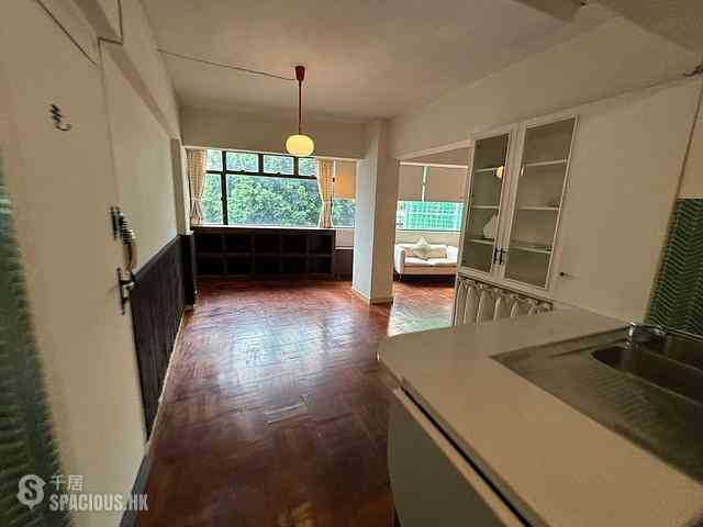 Happy Valley - 2-2A, Leighton Road 01