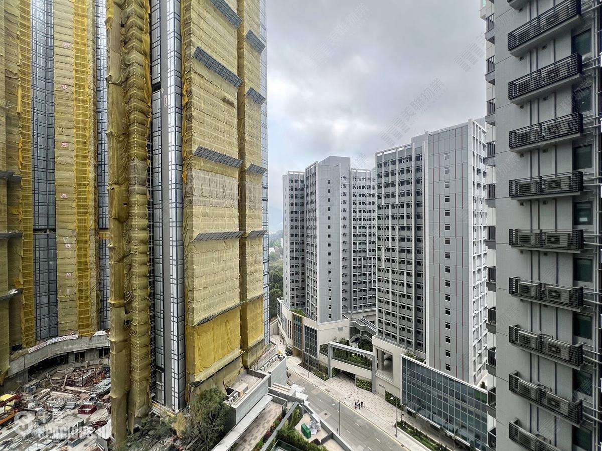 Wong Chuk Hang - The Southside Phase 2 La Marina 01