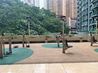 Tai Hang - Ronsdale Garden 18