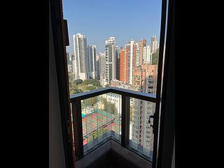 Tai Hang - The Warren 03