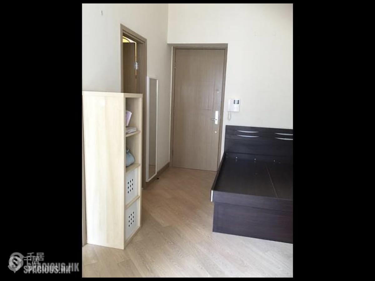 Tai Hang - Warrenwoods 01