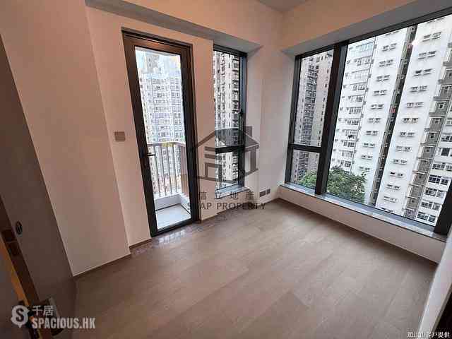 Sai Ying Pun - 15, Western Street 01