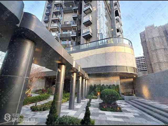 Wong Chuk Hang - The Southside Phase 2 La Marina Tower 2B 01