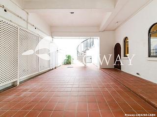 Chung Hom Kok - Casa Del Sol 10