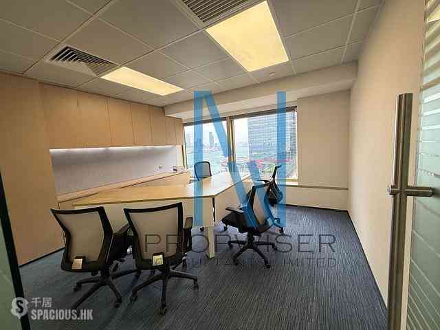 Sheung Wan - Shun Tak Centre - West Tower 07
