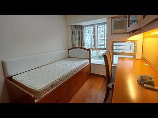 Quarry Bay - Mount Parker Lodge 06