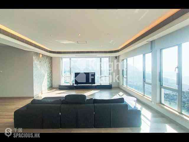山顶 - Guildford Court 01