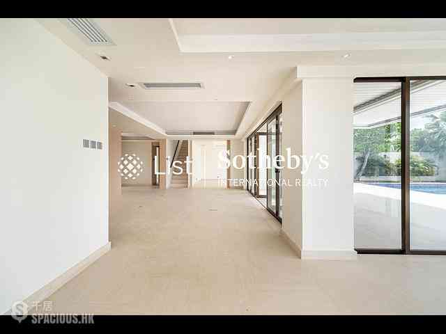 Clear Water Bay - Silver Crest Villa 04