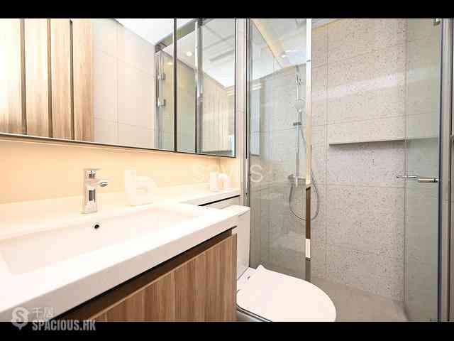 Sai Ying Pun - 50, Third Street 06
