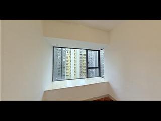 Mid Levels Central - 62B, Robinson Road 09