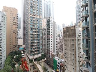 Wan Chai - The Avenue Phase 2 Block 3 09