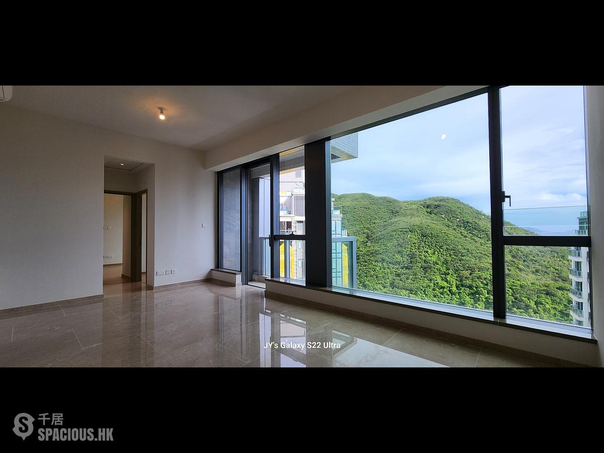 Wong Chuk Hang - The Southside Phase 1 Southland Tower 2A 01