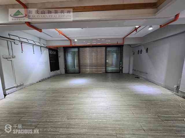 Mui Wo - SILVER CENTRE BUILDING 03