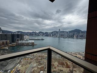 West Kowloon - The Arch Sun Tower (Block 1A) 10