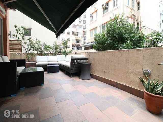 Wan Chai - Tai Wong Building 01