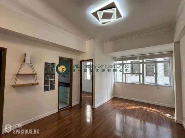 Sai Ying Pun - 88-90, High Street 01