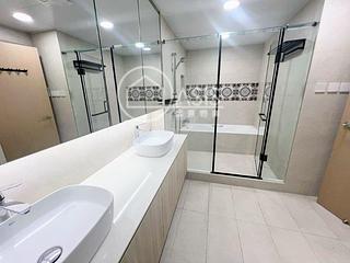 Mid Levels Central - Clovelly Court 07