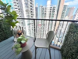 Sai Ying Pun - The Queens 02