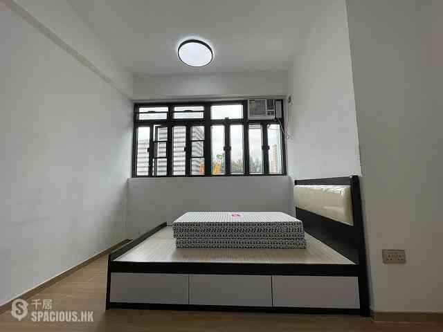 Mong Kok - Tai Yue Mansion 02