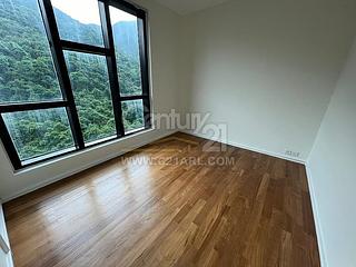 Repulse Bay - Helene Tower 09