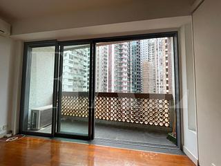 Mid Levels Central - Jing Tai Garden Mansion 03