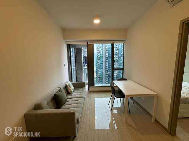 Wong Chuk Hang - The Southside Phase 1 Southland Tower 1A 01