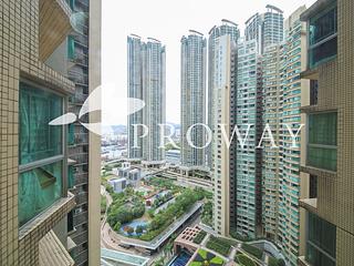 West Kowloon - The Waterfront 02