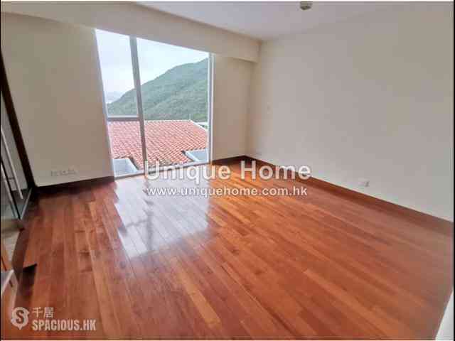 Chung Hom Kok - Horizon Ridge 06