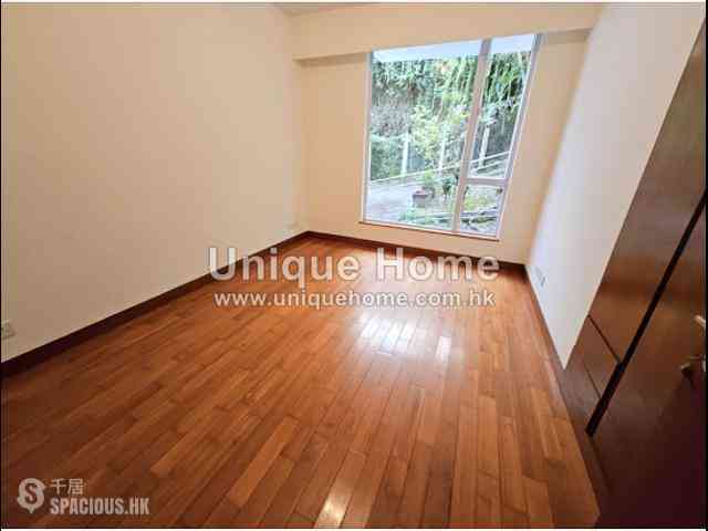 Chung Hom Kok - Horizon Ridge 10