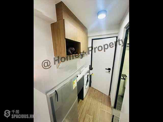 Mong Kok - Yuen Fat Building 03
