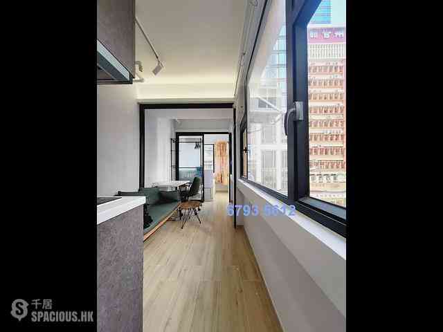 Sheung Wan - 114, Des Voeux Road West 01