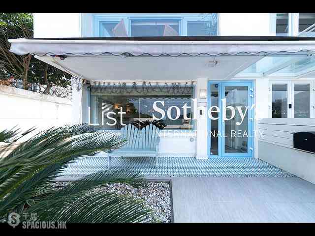 Clear Water Bay - Lobster Bay Villa 01