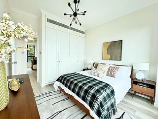 Mid Levels Central - The Harbourview 08