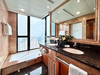 Mid Levels Central - The Harbourview 15