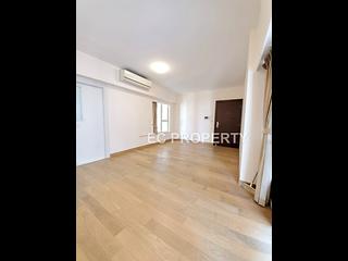 Soho - Centrestage 04