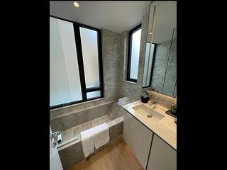 Gold Coast / So Kwun Wat - Oma Oma 06