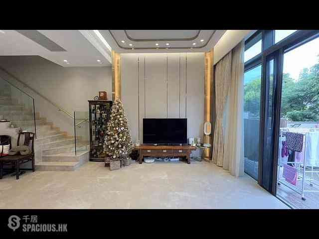 Tseung Kwan O - Monterey 02