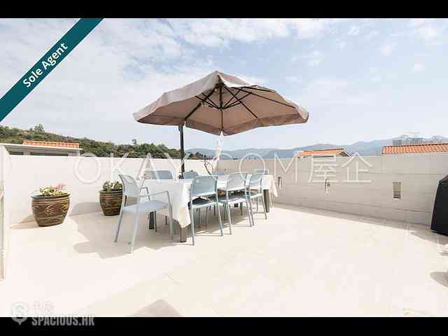 Lam Tei - Villa Pinada 13