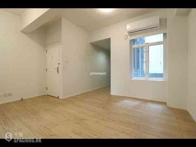 Wan Chai - 27, Queen's Road East 01