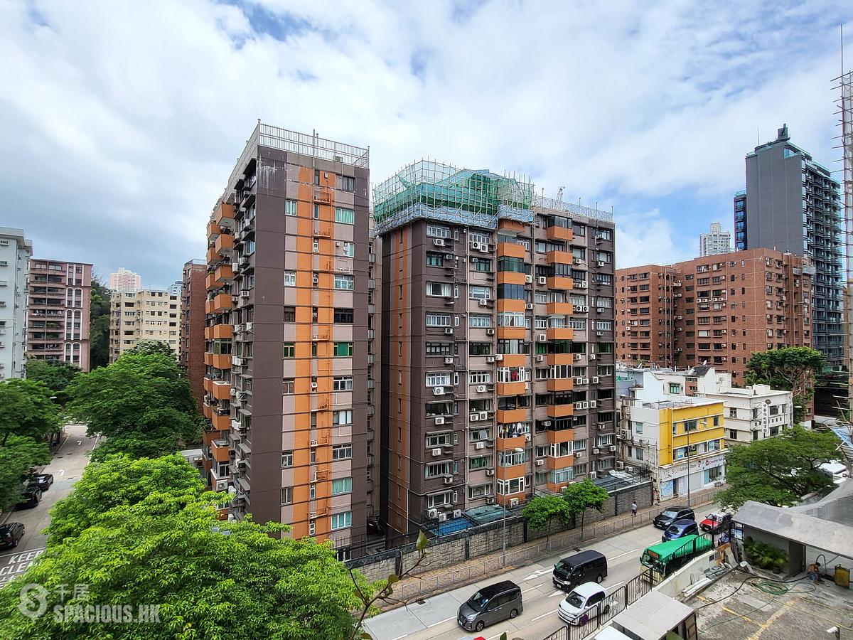 Kowloon Tong - Kent Court Block 2 01