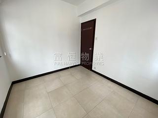 Happy Valley - Fung Woo Building 04