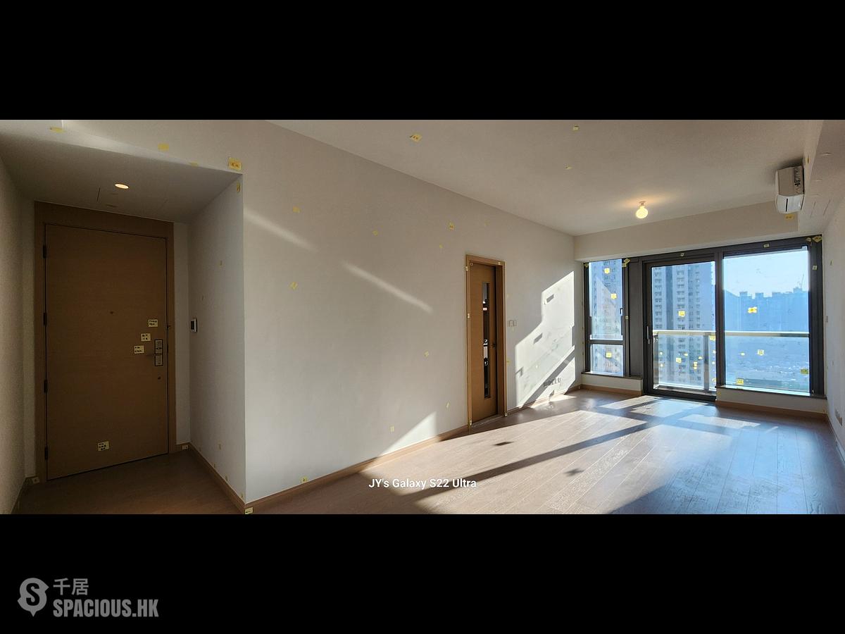 Wong Chuk Hang - The Southside Phase 2 La Marina Tower 2A 01