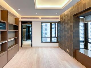 Mid Levels Central - 11, Macdonnell Road 08