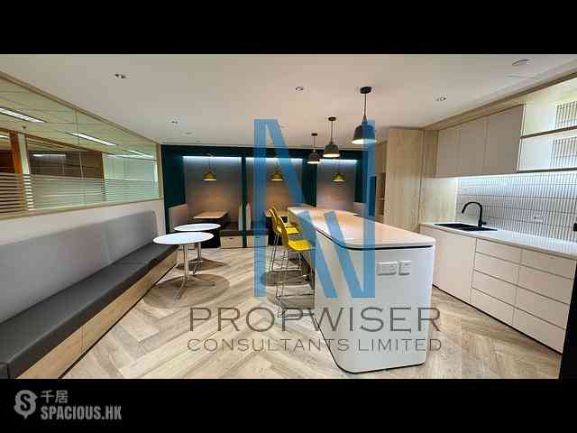 Admiralty - Lippo Centre - Tower 1 21