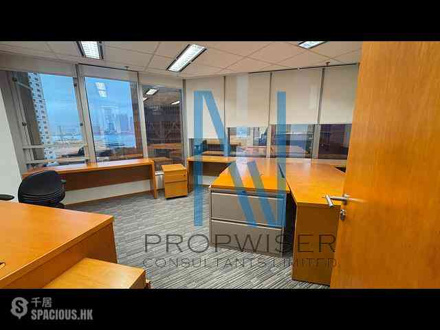 Admiralty - Lippo Centre - Tower 1 13