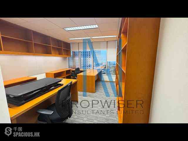 Admiralty - Lippo Centre - Tower 1 15