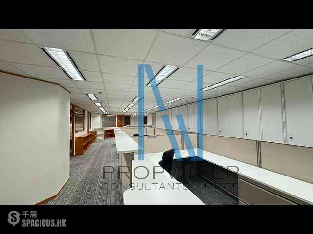 Admiralty - Lippo Centre - Tower 1 03
