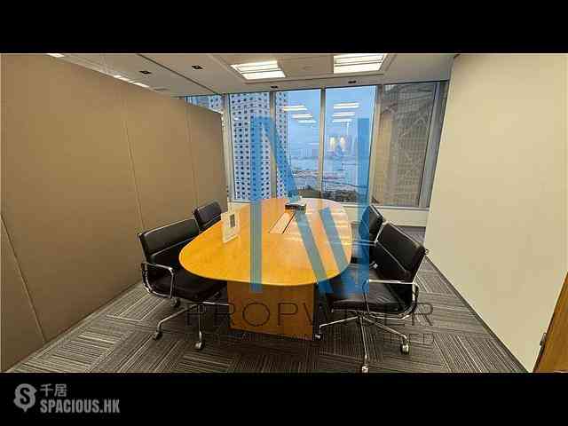 Admiralty - Lippo Centre - Tower 1 14